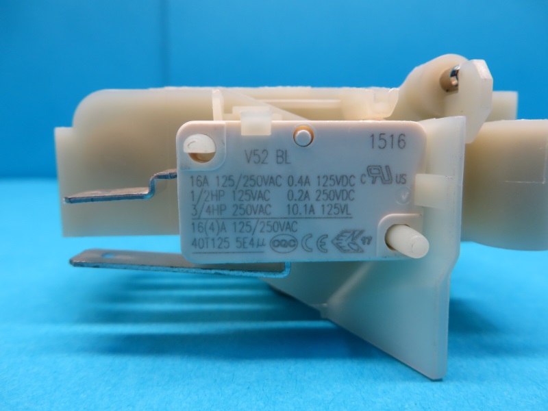518522 BRAVICA VRATA