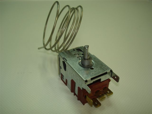 TERMOSTAT 2T +3,7 -13/-33
