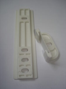 488021 KLIZAČ I VODILICA ZA UGRADNJU HLADNJAKA